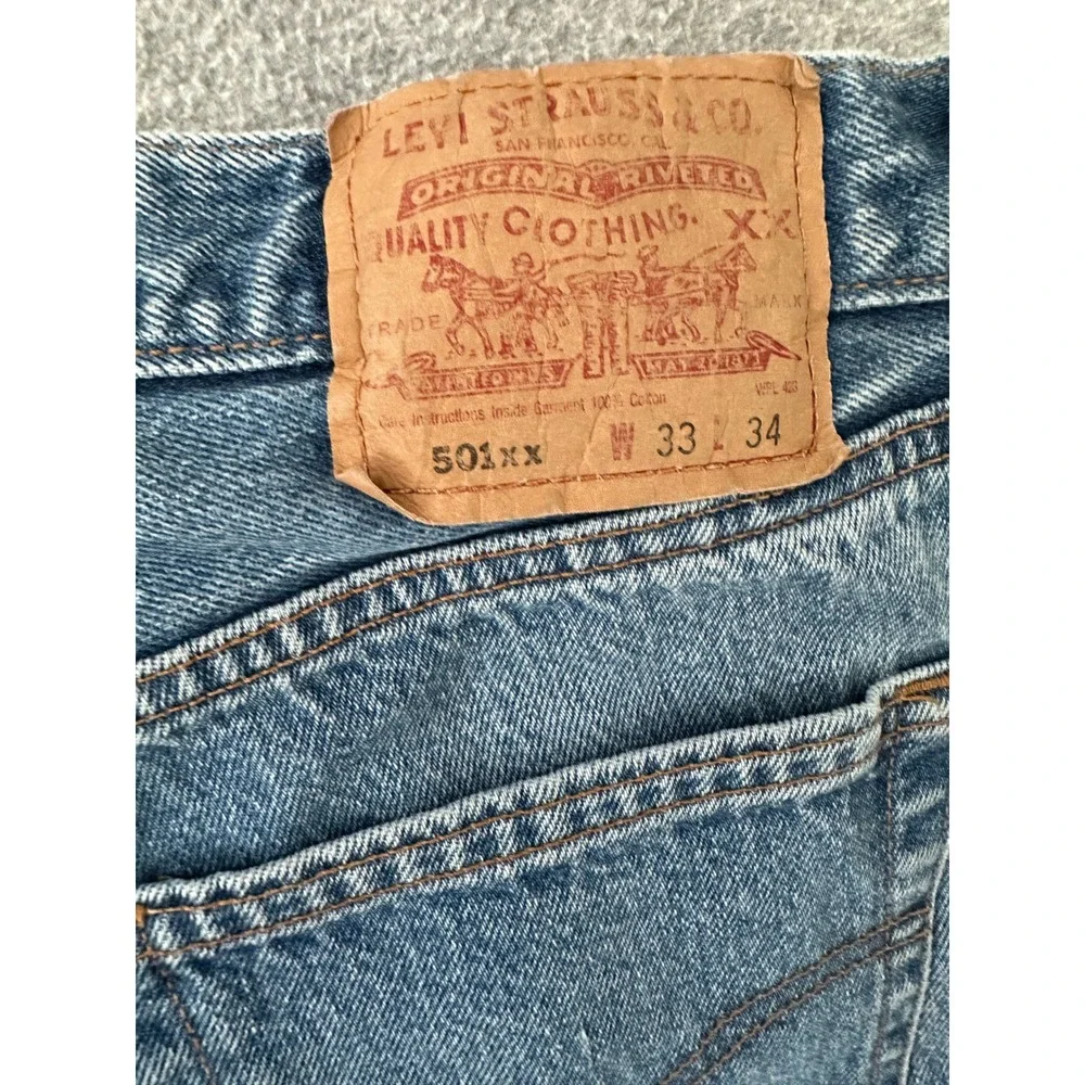 Vintage Levis 501xx Jeans Mens 33x34 Blue Straight Leg Button Fly Made in Mexico